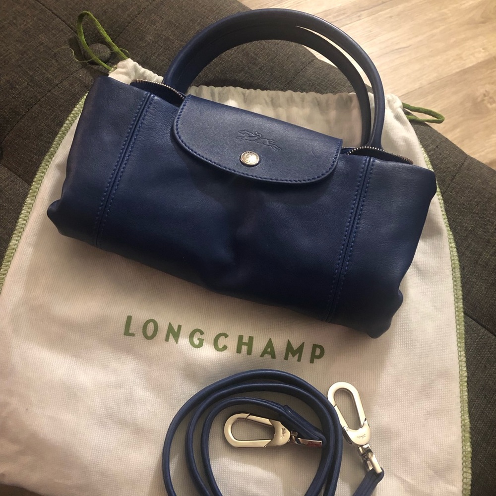 Longchamp Le Pliage Small leather satchel (navy)